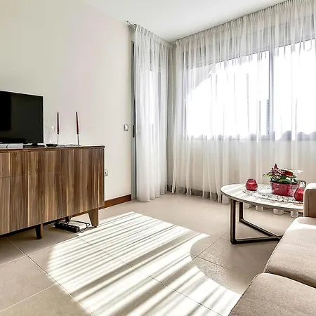 Appartement Enticing In Adeje With Shared Pool